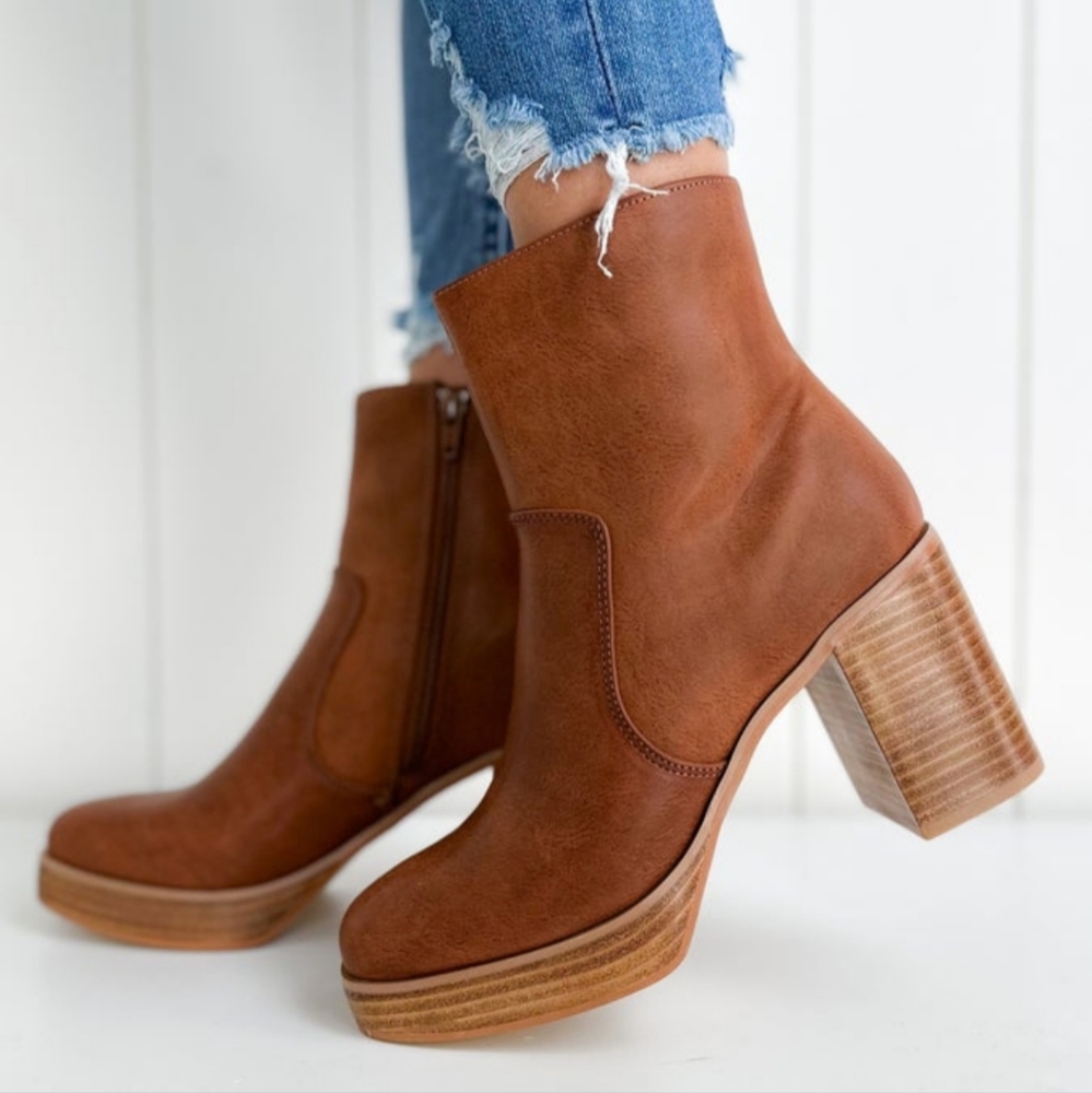 Brand New Shu Shop Cognac Ankle Boots